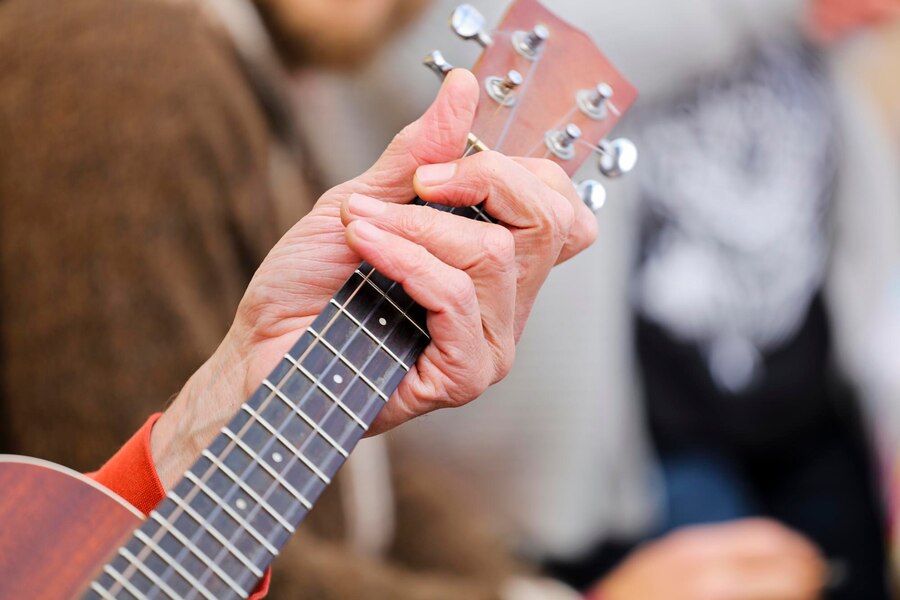 The Benefits of Music Therapy for Seniors Receiving Homecare